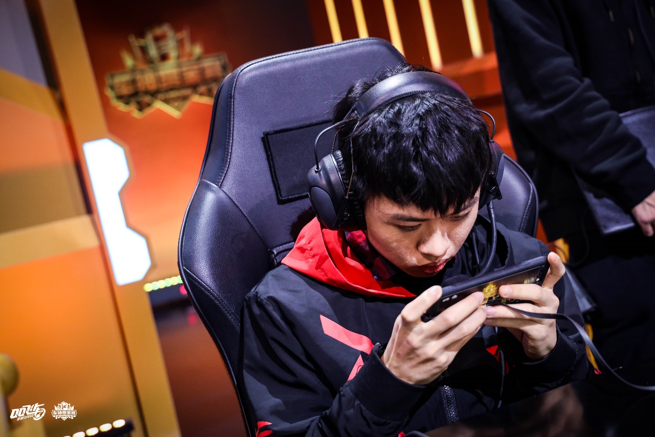 开云体育登录-场面异常紧张,选手步步为营的简单介绍