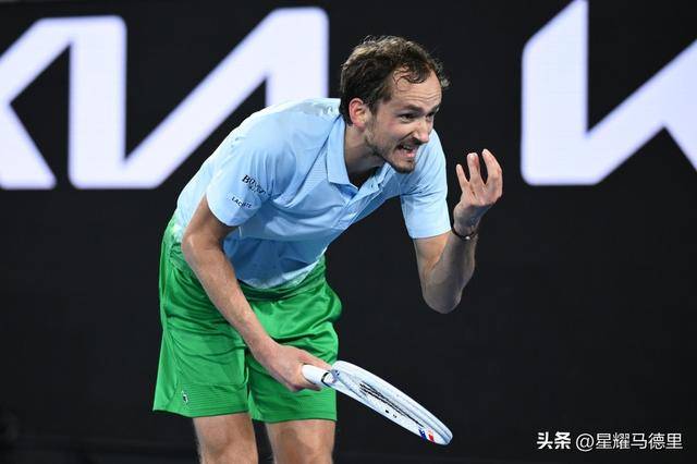 蒙特卡洛大师赛险胜澳网,梅德韦杰夫关键制胜 蒙特卡洛大师赛险胜澳网,梅德韦杰夫关键制胜