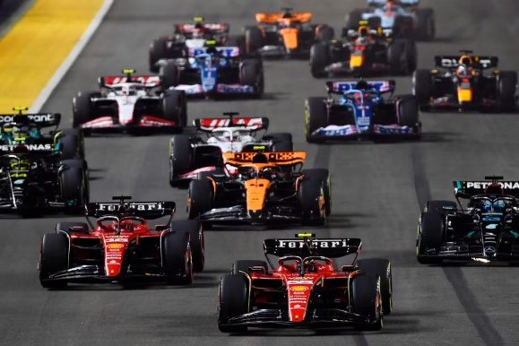 开云体育平台APP-哈斯车队横扫红牛二队，汉密尔顿高光表现