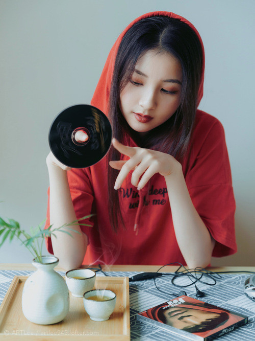 孤星闪耀与群狼战术,迪马利亚的完美乐章,如何被挪威的团队风暴所淹没?