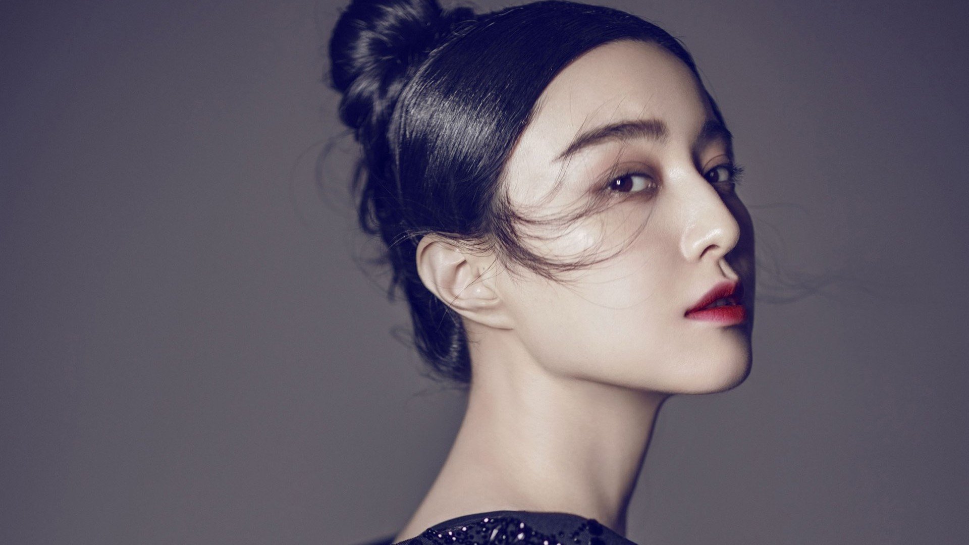 开云体育平台APP-绿茵神话夜，尼日利亚绝杀曼城，莱奥天神下凡评分直飙满分