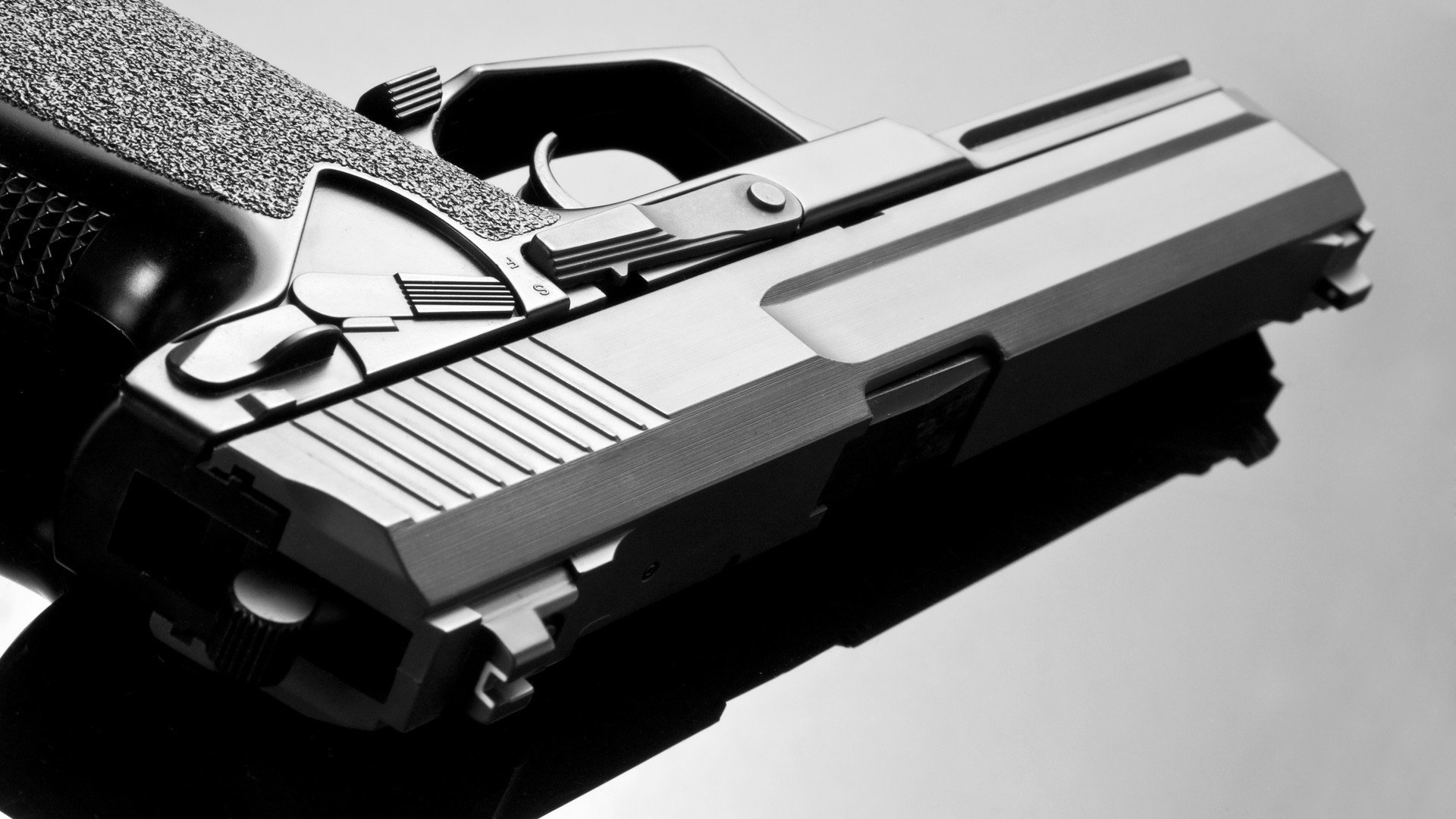 开云体育-单脚撑起巨星舞台，拉文的破格夜晚与写在鞋子上的救赎