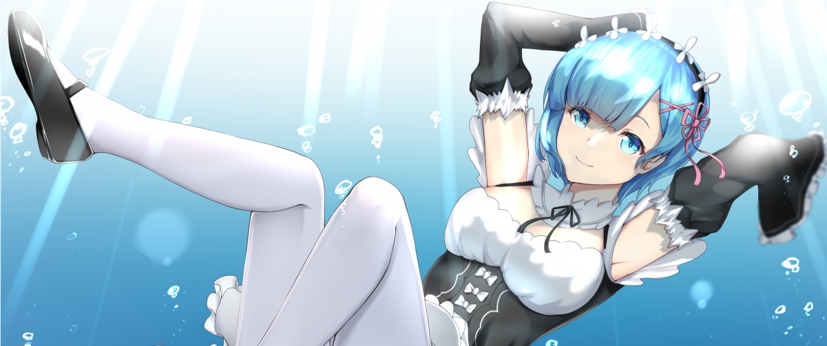 波斯湾的风，吹破红白蓝幕墙