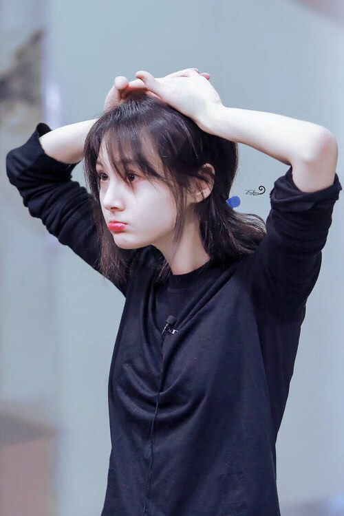 开云体育平台APP-平行赛场的虚拟巅峰，当F1决战夜碰撞独行侠淘汰赛