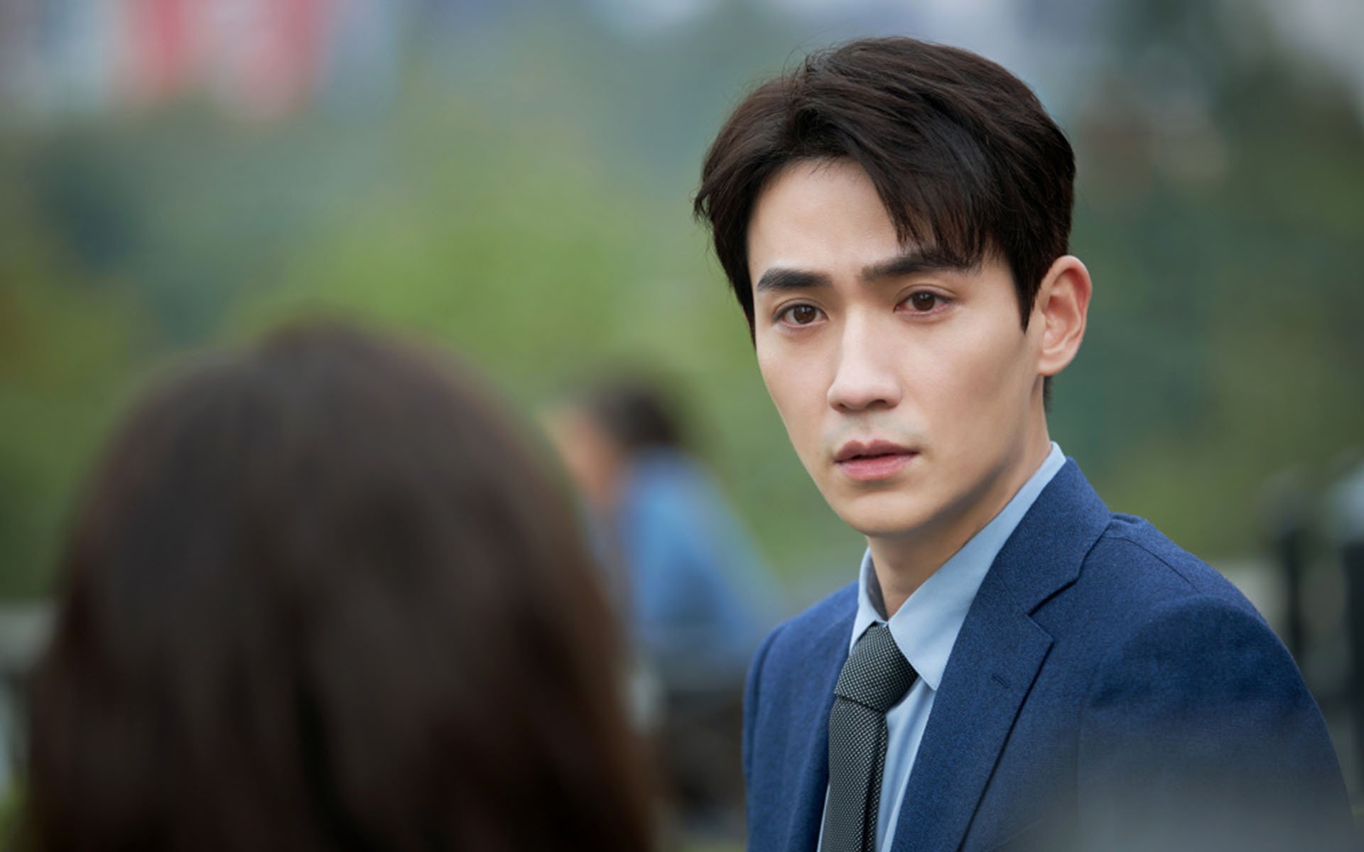 史诗级牢笼的唯一裂缝，当橙色铁壁锁死三狮，贝林厄姆的一秒神性撕开剧本