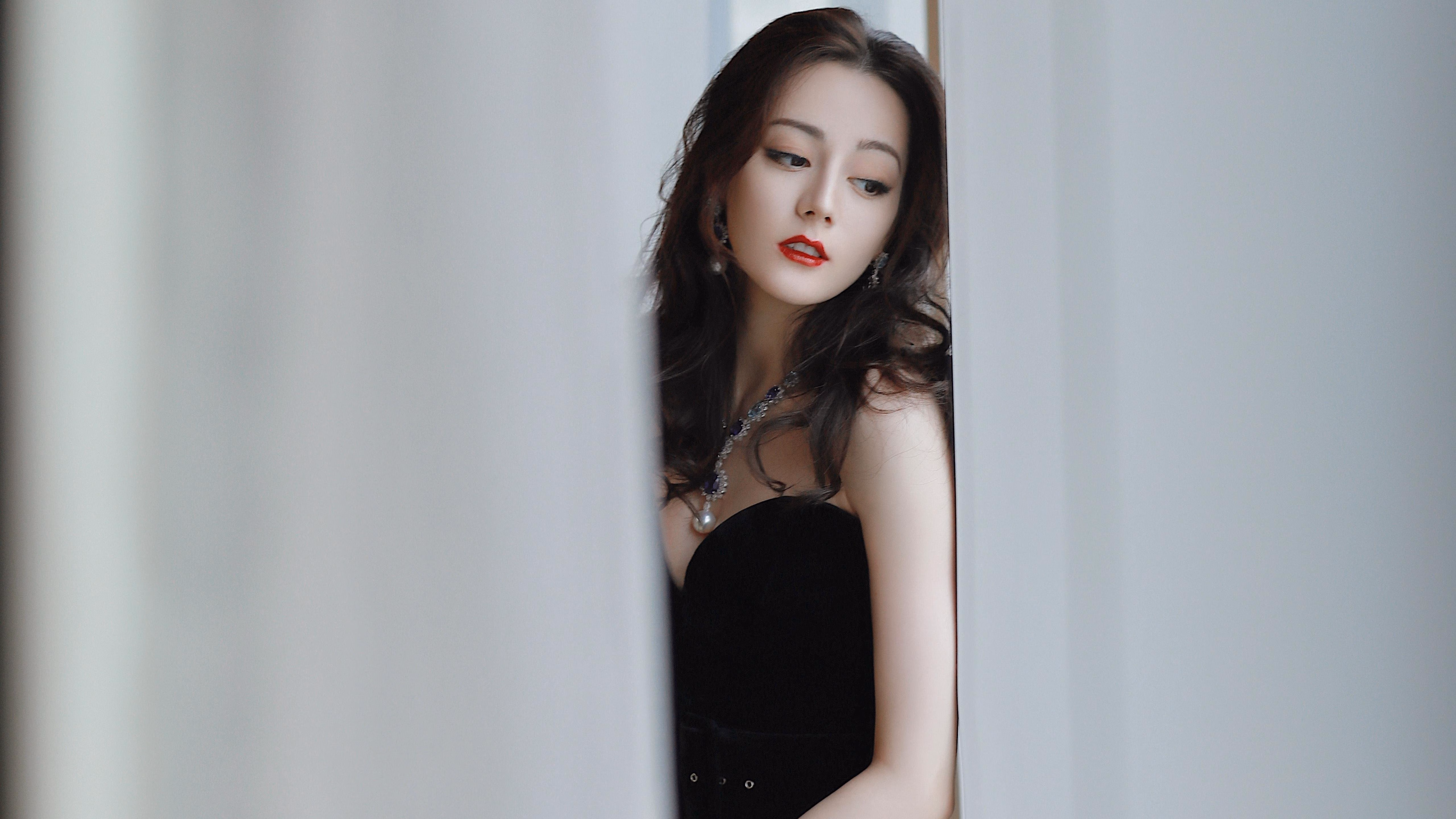 开云体育登录-欧文神兵天降!压哨上篮+末节20分,76人最后时刻惊险击败雷霆